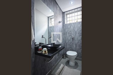 Lavabo de casa à venda com 3 quartos, 219m² em Vila Sonia, São Paulo