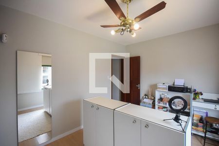 Casa à venda com 219m², 3 quartos e 3 vagas Casa à venda com 219m², 3 quartos e 3 vagasQuarto 2