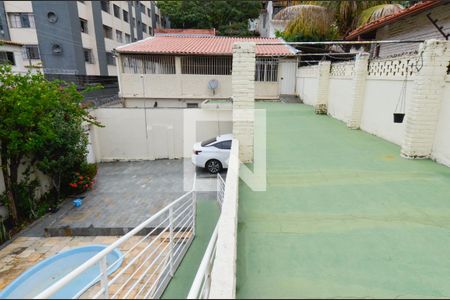 Casa à venda com 200m², 5 quartos e 2 vagasArea externa