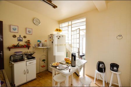 Casa à venda com 200m², 5 quartos e 2 vagasCozinha