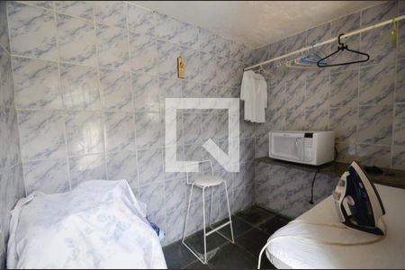 Casa à venda com 200m², 5 quartos e 2 vagasQuarto externo 2