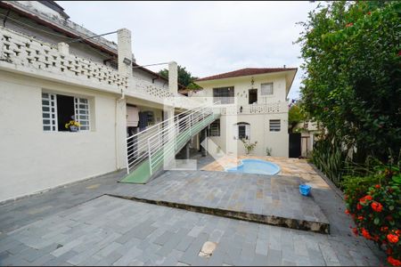 Casa à venda com 200m², 5 quartos e 2 vagasArea externa