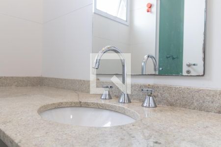 Apartamento para alugar com 76m², 3 quartos e 2 vagasBanheiro da Suíte