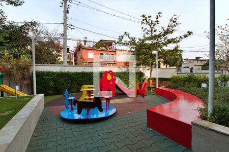 Apartamento para alugar com 76m², 3 quartos e 2 vagasÁrea comum - Playground