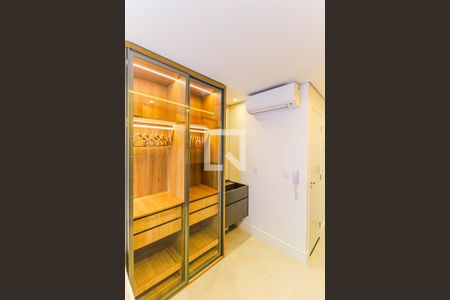 Studio de kitnet/studio para alugar com 1 quarto, 20m² em Jardim das Acácias, São Paulo