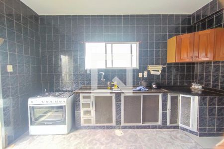 Casa à venda com 225m², 2 quartos e 1 vagaCozinha