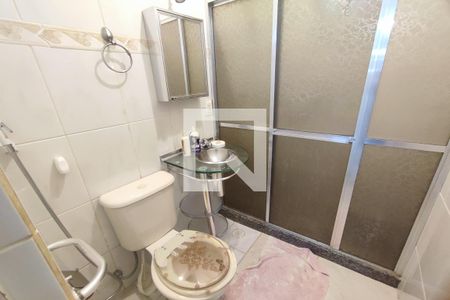 Casa à venda com 225m², 2 quartos e 1 vagaBanheiro