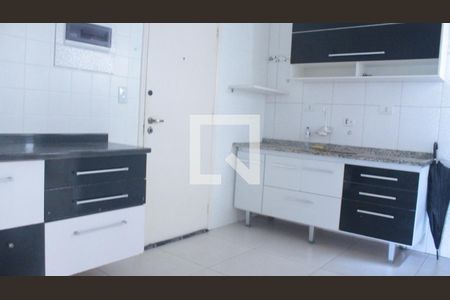 Cozinha de apartamento à venda com 3 quartos, 71m² em Parque Santos Dumont, Taboão da Serra