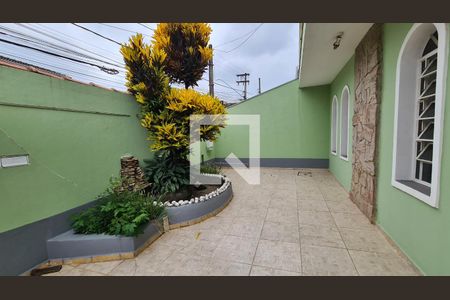 Casa à venda com 250m², 3 quartos e 4 vagas Casa à venda com 250m², 3 quartos e 4 vagasárea externa