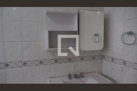 Casa à venda com 250m², 3 quartos e 4 vagasBanheiro suite 