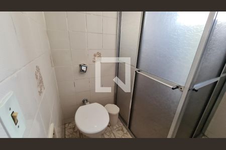 Casa à venda com 250m², 3 quartos e 4 vagas Casa à venda com 250m², 3 quartos e 4 vagasBanheiro Social