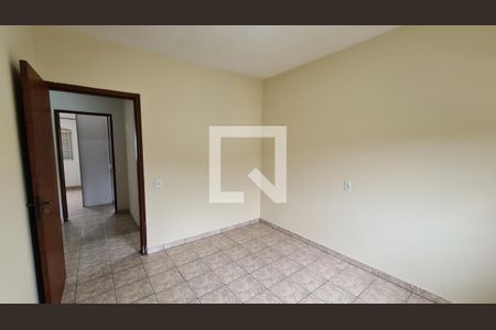 Casa à venda com 250m², 3 quartos e 4 vagas Casa à venda com 250m², 3 quartos e 4 vagasquarto 2