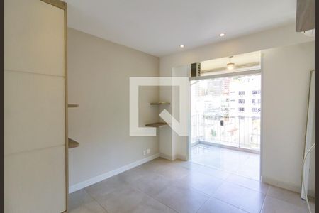 Suíte  de apartamento à venda com 2 quartos, 94m² em Lagoa, Rio de Janeiro