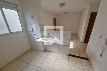 Apartamento para alugar com 50m², 2 quartos e 1 vaga Apartamento para alugar com 50m², 2 quartos e 1 vagaCozinha - Lavanderia