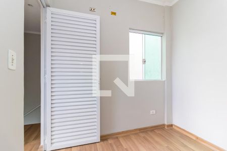 Casa para alugar com 60m², 2 quartos e 2 vagasQuarto 2