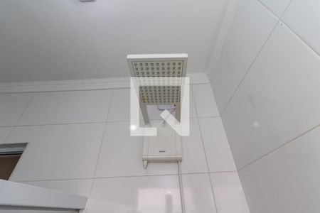 Casa para alugar com 60m², 2 quartos e 2 vagasBanheiro