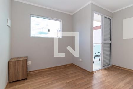 Quarto 1 de casa para alugar com 2 quartos, 60m² em Vila Corberi, São Paulo