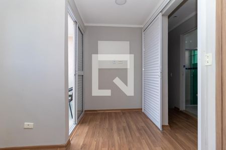 Quarto 1 de casa para alugar com 2 quartos, 60m² em Vila Corberi, São Paulo