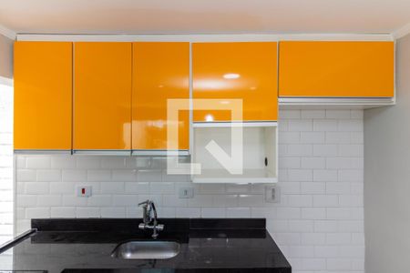 Casa para alugar com 60m², 2 quartos e 2 vagasCozinha - Armários