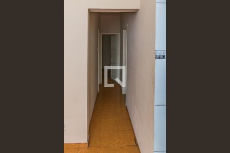 Sala - Corredor de apartamento para alugar com 2 quartos, 56m² em Parada de Lucas, Rio de Janeiro