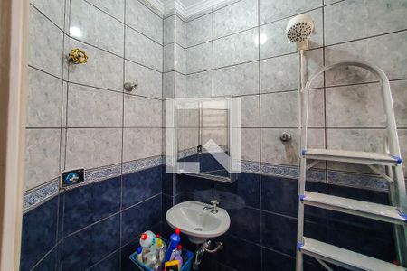 Apartamento para alugar com 103m², 2 quartos e sem vaga Apartamento para alugar com 103m², 2 quartos e sem vagaBanheiro de serviço