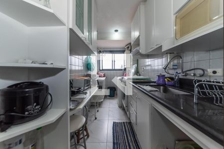 Apartamento à venda com 64m², 2 quartos e 1 vagaCozinha
