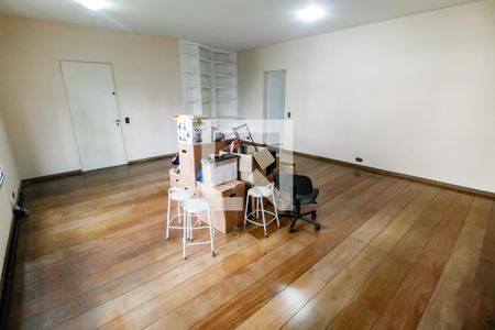 Sala de apartamento para alugar com 3 quartos, 150m² em Real Parque, São Paulo