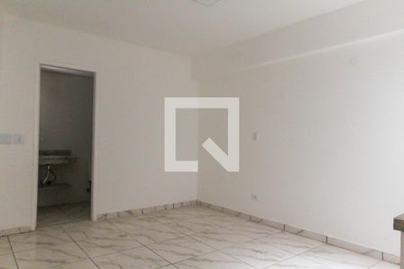 Sala/ quarto de kitnet/studio para alugar com 1 quarto, 28m² em Vila Prudente, São Paulo