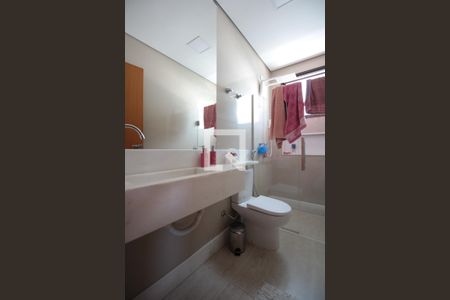 Casa para alugar com 180m², 3 quartos e 2 vagasBanheiro da Suite 2