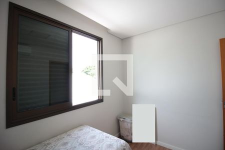 Casa para alugar com 180m², 3 quartos e 2 vagasQuarto