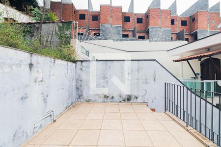 Casa para alugar com 168m², 3 quartos e 1 vagaÁrea de Serviço