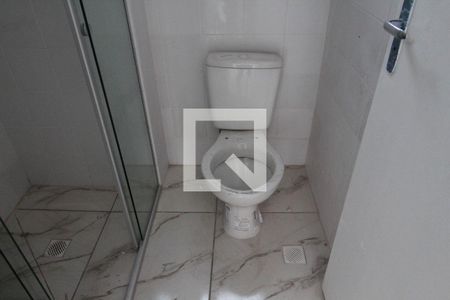 Banheiro de kitnet/studio para alugar com 1 quarto, 28m² em Vila Prudente, São Paulo