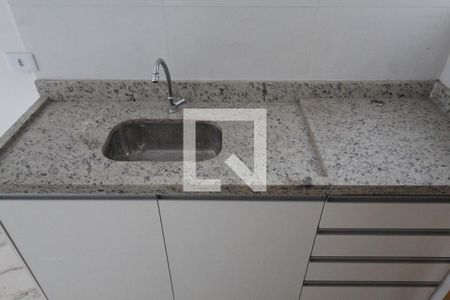 Cozinha  de kitnet/studio para alugar com 1 quarto, 28m² em Vila Prudente, São Paulo
