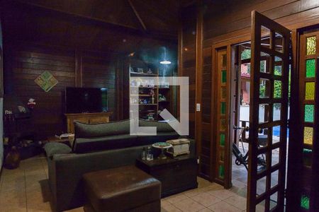 sala de casa de condomínio à venda com 3 quartos, 164m² em Retiro do Chale, Brumadinho