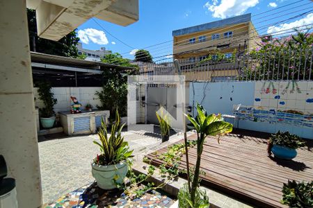 Casa para alugar com 600m², 4 quartos e 1 vaga Casa para alugar com 600m², 4 quartos e 1 vagaentrada