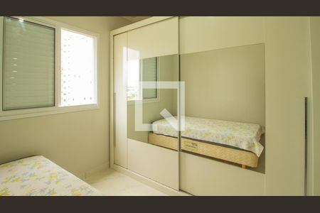 Apartamento para alugar com 71m², 2 quartos e 2 vagasQuarto - Armários