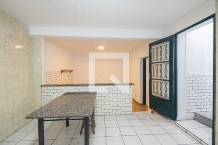 Cozinha de casa para alugar com 1 quarto, 70m² em Cidade Mãe do Céu, São Paulo