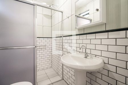 Banheiro  de casa para alugar com 1 quarto, 70m² em Cidade Mãe do Céu, São Paulo