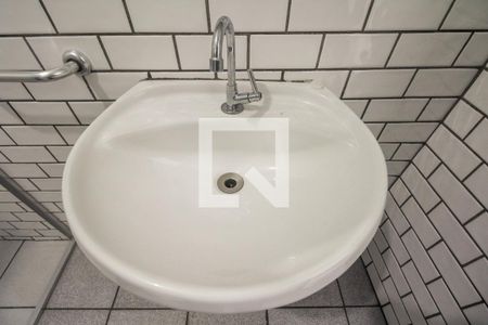Casa para alugar com 70m², 1 quarto e sem vaga Casa para alugar com 70m², 1 quarto e sem vagaBanheiro