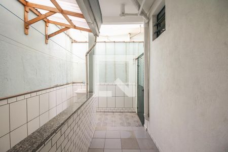 Casa para alugar com 70m², 1 quarto e sem vaga Casa para alugar com 70m², 1 quarto e sem vagaEntrada