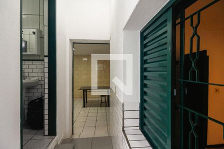 Entrada de casa para alugar com 1 quarto, 70m² em Cidade Mãe do Céu, São Paulo