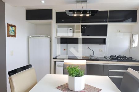 Apartamento à venda com 99m², 2 quartos e 1 vagaCozinha