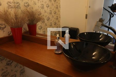 Apartamento à venda com 99m², 2 quartos e 1 vagaLavabo