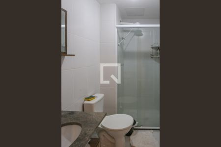 Banheiro de apartamento para alugar com 1 quarto, 33m² em Barra Funda, São Paulo