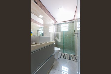 Casa à venda com 80m², 2 quartos e 1 vaga Casa à venda com 80m², 2 quartos e 1 vagaBanheiro