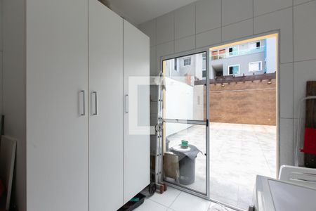 Casa à venda com 80m², 2 quartos e 1 vaga Casa à venda com 80m², 2 quartos e 1 vagaÁrea de Serviço