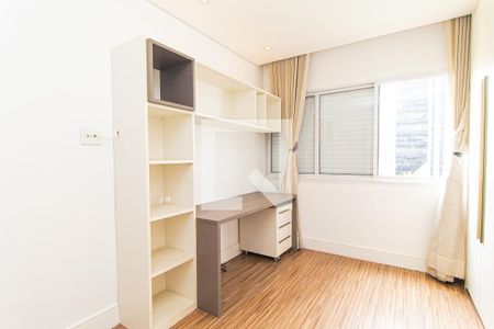 Apartamento à venda com 81m², 2 quartos e sem vagaQuarto 2