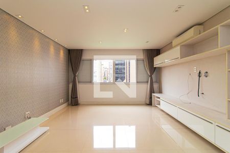 Apartamento à venda com 81m², 2 quartos e sem vagaSala