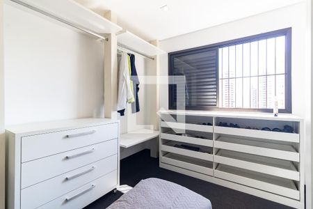 Apartamento para alugar com 262m², 2 quartos e 2 vagasCloset da Suíte 1