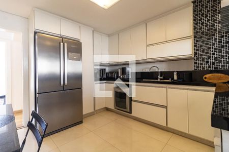Apartamento para alugar com 262m², 2 quartos e 2 vagasCozinha
